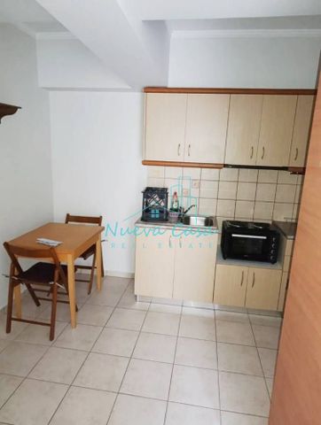 Studio/Γκαρσονιέρα για ενοικίαση Σύνορα - Αστυνομικά - Νοσοκομείο (Πάτρα) - Photo 2