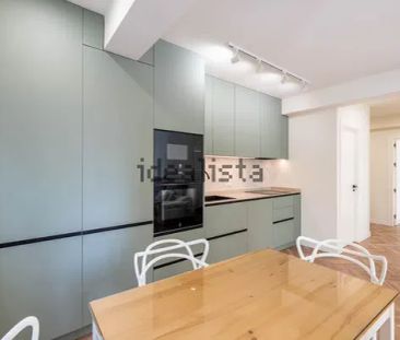 Alquiler de piso en CL Trajano, 9 - Photo 2