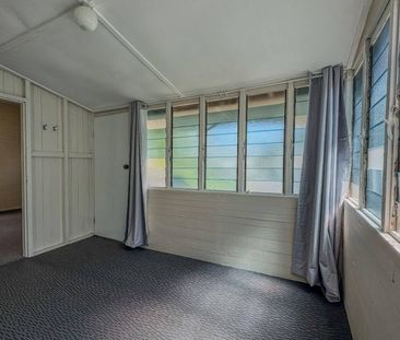 Comfortable Home Close to CBD - Photo 6