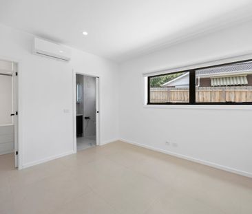 Experience Premium Townhouse Living in Kilsyth - Photo 1