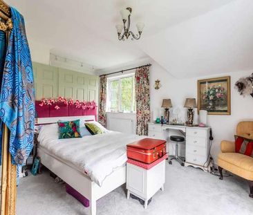 Westbury Leigh, Westbury, Wiltshire, BA13 - Photo 1