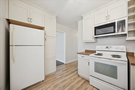 For Lease - 437 Brentwood Avenue Unit# Upper, Oshawa, Ontario - Photo 4