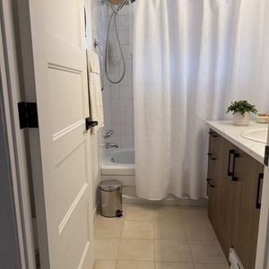 4 1/2 + Bureau, Saint-Jérôme, Rénové - Photo 2