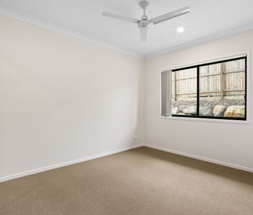 Brand-New Family Home in Park Lane Reserve! - Photo 6