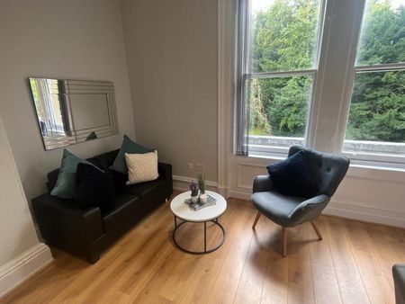 1 bedroom flat to rent - Photo 2
