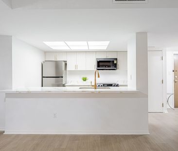 For Lease - 1001 Bay Street Unit# 2908, Toronto, Ontario - Photo 3