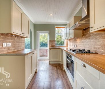 2 bedroom flat to rent - Photo 4