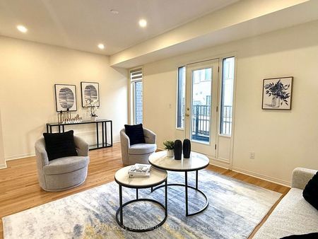 For Lease - 26 MCALISTER Avenue, Richmond Hill, Ontario - Photo 4