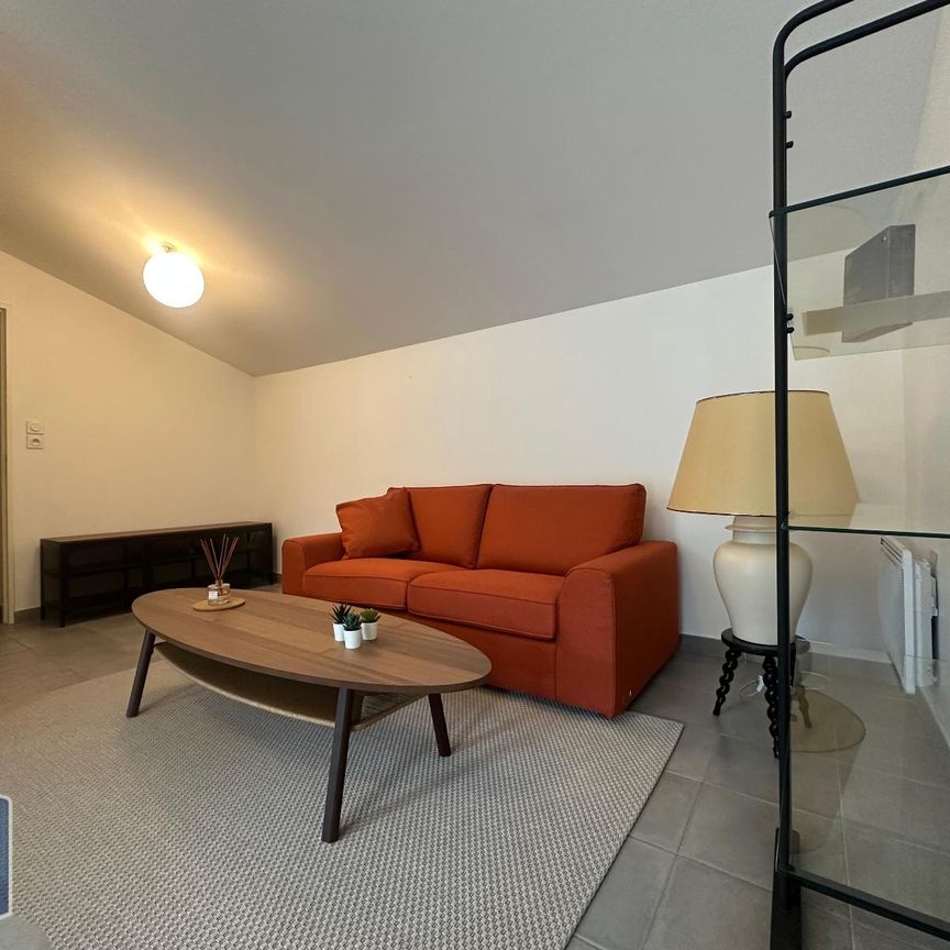 Location Appartement 2 pièces 50m² AVIGNON 84000 - Photo 1