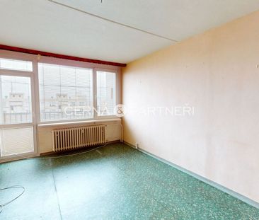 Pronájem bytu 2+1 59 m² - Fotografie 1