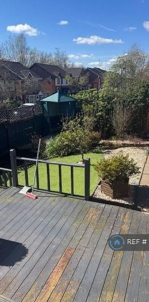 3 bedroom semi-detached house to rent - Photo 1