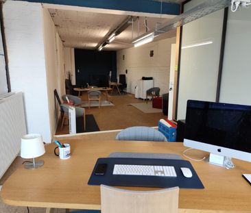 Centraal gelegen atelierruimte/kantoor ca. 70m2 op de 3eV in achter... - Foto 5