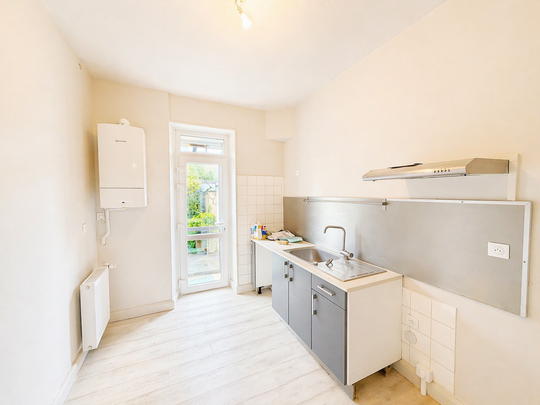 Location Appartement 4 pièces 66m² VILLERS LES NANCY 54600 - Photo 1