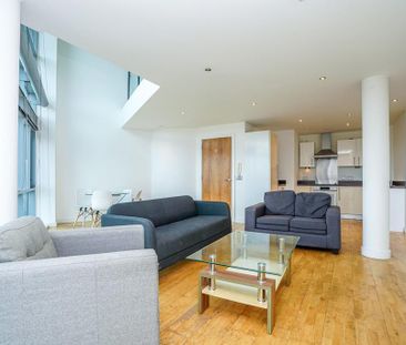 3 bedroom flat to rent - Photo 3