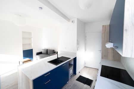 Location Appartement 2 pièces 32m² - Photo 3