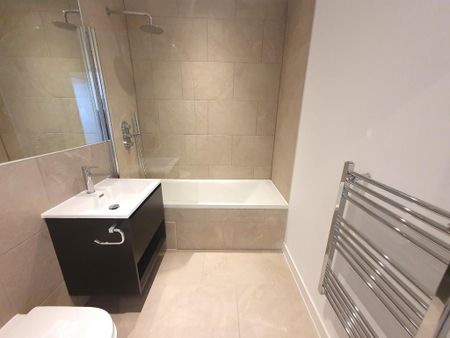 1 bedroom flat to rent - Photo 3