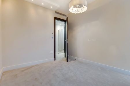 4 bedroom flat to rent - Photo 5