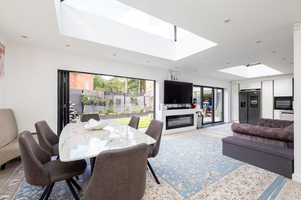 Metcalfe Avenue, Carshalton, SM5 - Photo 1