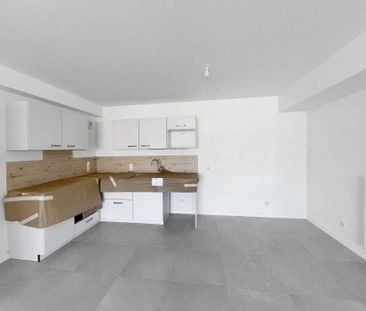 Rental Apartment Issy-les-Moulineaux - Photo 3