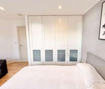 Bernhard Baron House, Henriques Street, Aldgate East, London, E1 - Photo 6