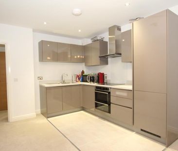 2 bedroom apartment to rent - Photo 6