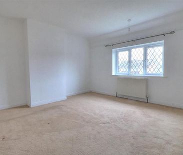 3 bedroom terraced house to rent - Photo 6