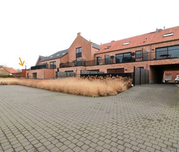 Gelijkvloers app., nieuwbouw, 1 slpk, autostaanplaats - Photo 1