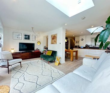 2 Bed Flat, Derwent Grove, SE22 - Photo 3