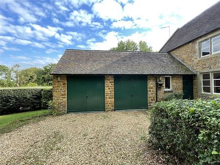 Woodyard Cottage, Fawsley, Daventry, NN11 3BS - Photo 3