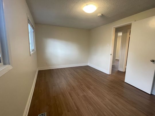 For Lease - 139 Riverview Street Unit# Upper Unit, Oakville, Ontario - Photo 1