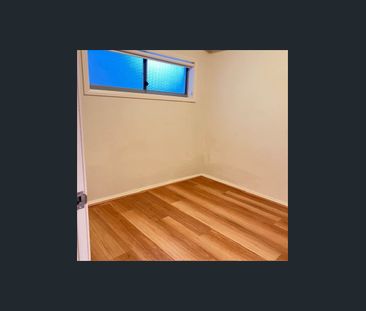 PERFECT LOCATION!!! - Photo 4