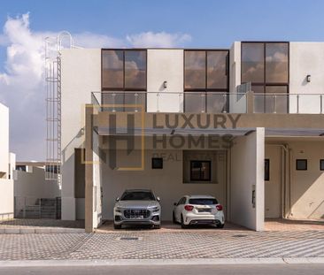 Huge Size | Park-Facing | Single Row Corner - Photo 6