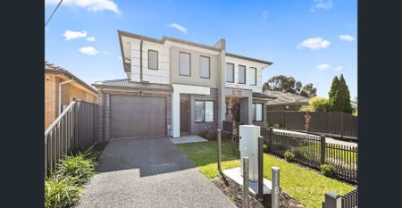 SLEEK URBAN LIVING - Photo 2