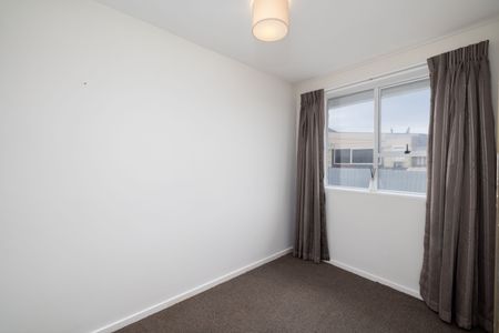 Three Bedroom Unit Close To The Beach! - Photo 3