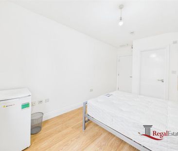 House share to rent - Photo 1