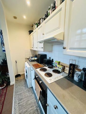 1 bedroom flat to rent - Photo 4