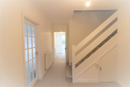 Butterys, Southend-on-Sea, Essex, SS1 3DT - Photo 3