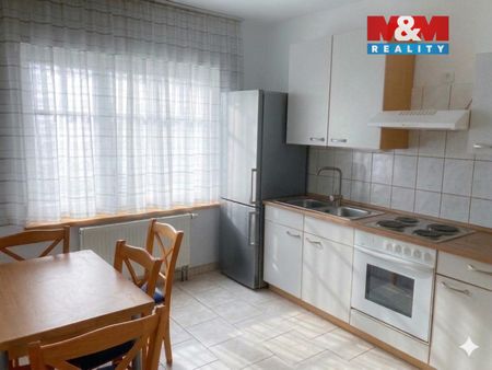Pronájem bytu 2+1 90 m², Staroměstské náměstí 18, Mladá Boleslav - Фото 3