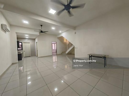 16 sierra Puchong south N'dira Sierra 12 Townhouse, Puchong - Foto 1