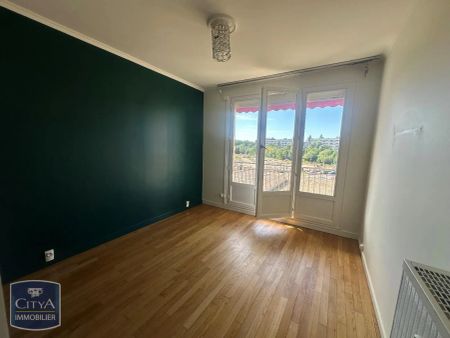 Appartement à louer 3 pièces 69.9m² - Photo 2