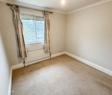 3 bedroom House To Let - Photo 3