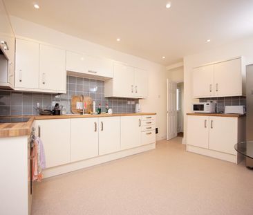 Greenbank Avenue, Plymouth - Photo 4