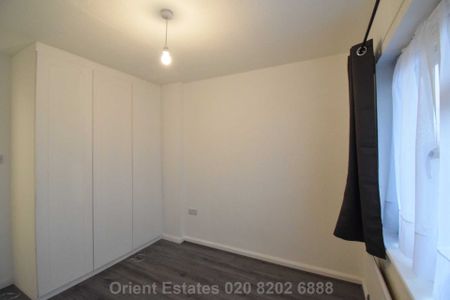 Price £2,400 pcm - Available 02/02/2026 - Unfurnished - Photo 5