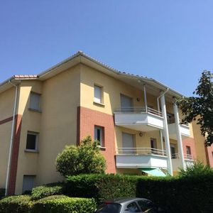 Appartement à louer - 2 pièces - 46 m² - Photo 2