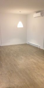 Ville-Marie – Centre-ville Montréal – Appartement 4 1/2 à louer – Nouvelle construction – Métro Berri - Photo 3