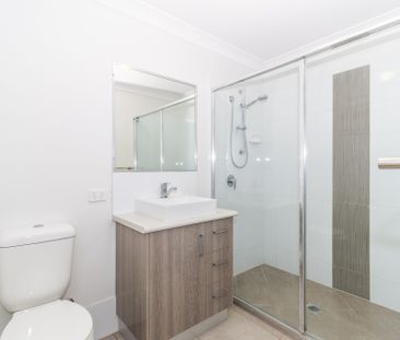 MODERN UNIT - Photo 4