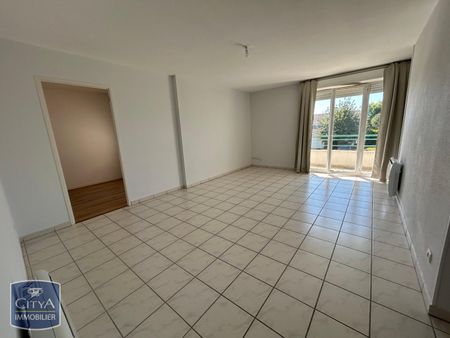 Location Appartement 2 pièces 54m² MARMANDE 47200 - Photo 5