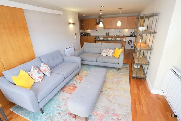 2 bedroom apartment to rent - Photo 1