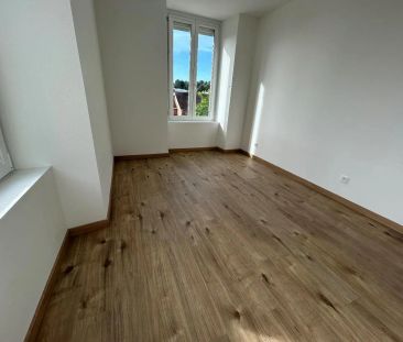 Appartement à louer 4 pièces 84.12m² - Photo 2