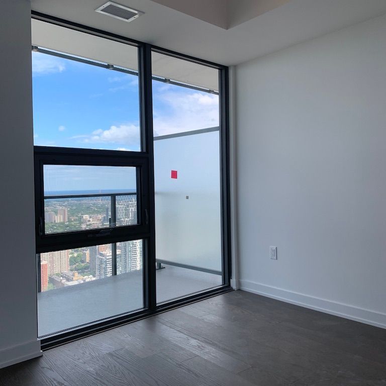 For Lease - 11 Wellesley Street Unit# 5613, Toronto, Ontario - Photo 1